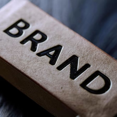 فروش برند آماده؛ میان‌بُر سریع برای ورود به بازار رقابتی